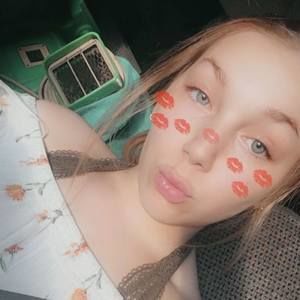 Meet your Posher, Leianna